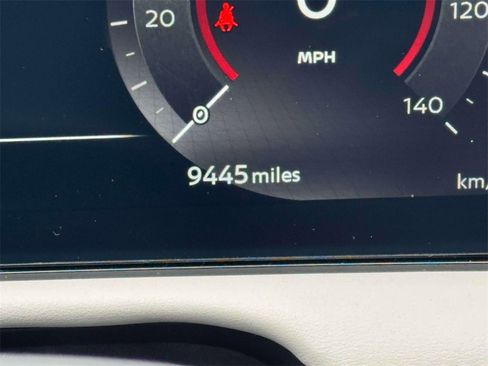 Certified 2024 Nissan Ariya FWD image 26