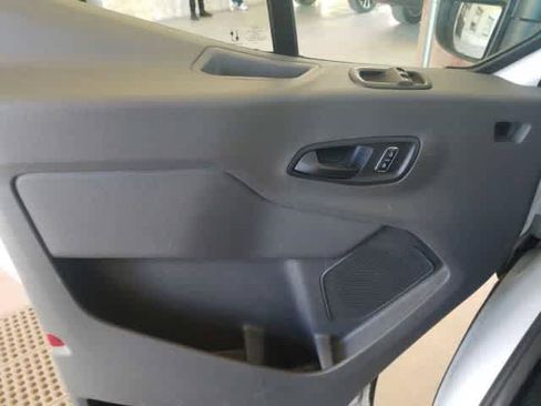 Used 2024 Ford Transit 350 XLT image 5