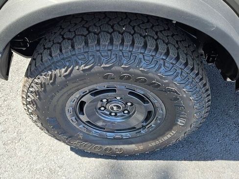 New 2025 Ford Bronco 4-Door w/ Sasquatch Package AWD/4WD image 18