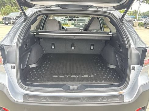 Certified 2025 Subaru Outback Premium AWD/4WD image 13