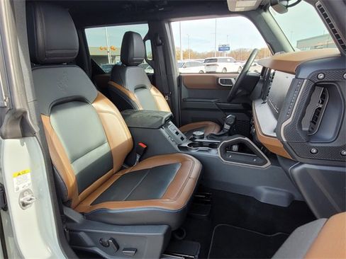 Certified 2024 Ford Bronco Outer Banks image 14