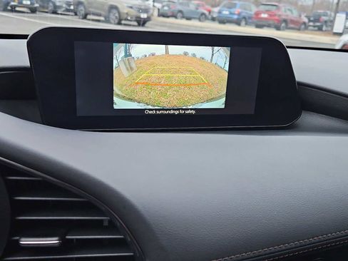 Used 2024 MAZDA MAZDA3 s image 29