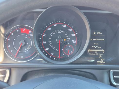 Certified 2021 Hyundai Elantra SE FWD image 29