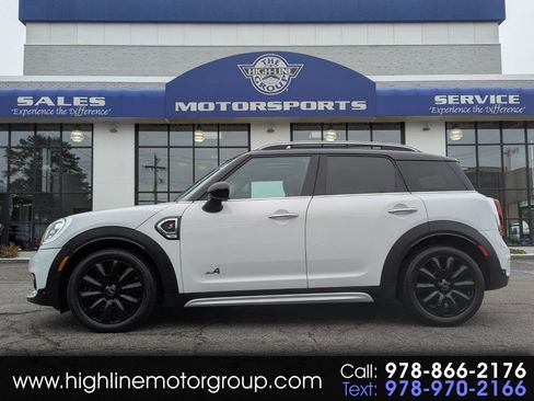 Used 2017 MINI Cooper Countryman S image 1