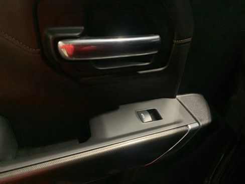 Used 2021 GMC Sierra 1500 AT4 w/ AT4 Premium Package image 21