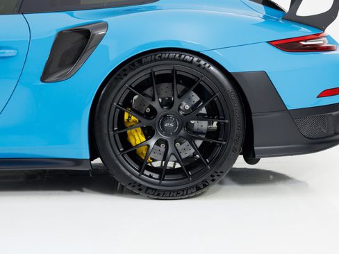 Used 2018 Porsche 911 GT2 RS RWD image 11
