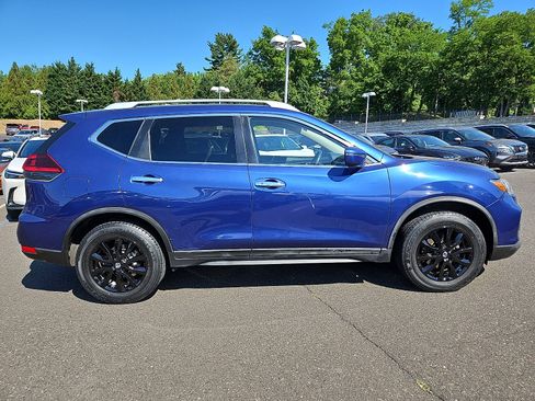 Certified 2019 Nissan Rogue SV AWD/4WD image 7