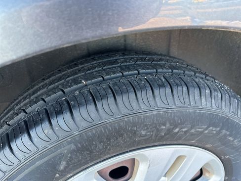 Used 2015 Dodge Grand Caravan American Value Package w/ UConnect Hands-Free Group image 14