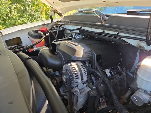 Used 2013 GMC Sierra 2500 SLE w/ SLE Preferred Package image 26