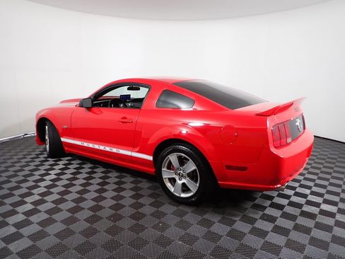 Used 2006 Ford Mustang GT Premium RWD image 10