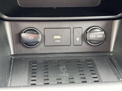 Used 2023 Hyundai Kona Limited w/ Cargo Package AWD/4WD image 30
