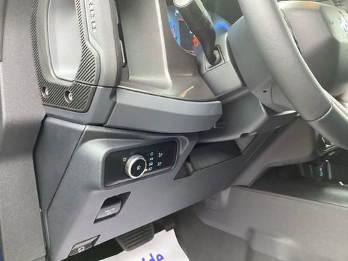 New 2025 Ford Bronco Badlands image 27