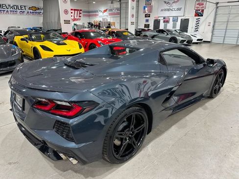Used 2021 Chevrolet Corvette Stingray Convertible w/ 1LT RWD image 15