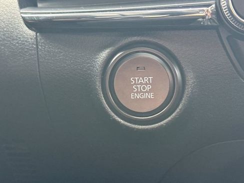 Used 2023 MAZDA MAZDA3 s image 25