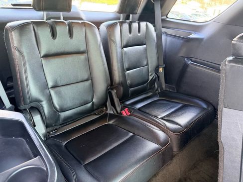 Used 2016 Ford Explorer Sport image 15
