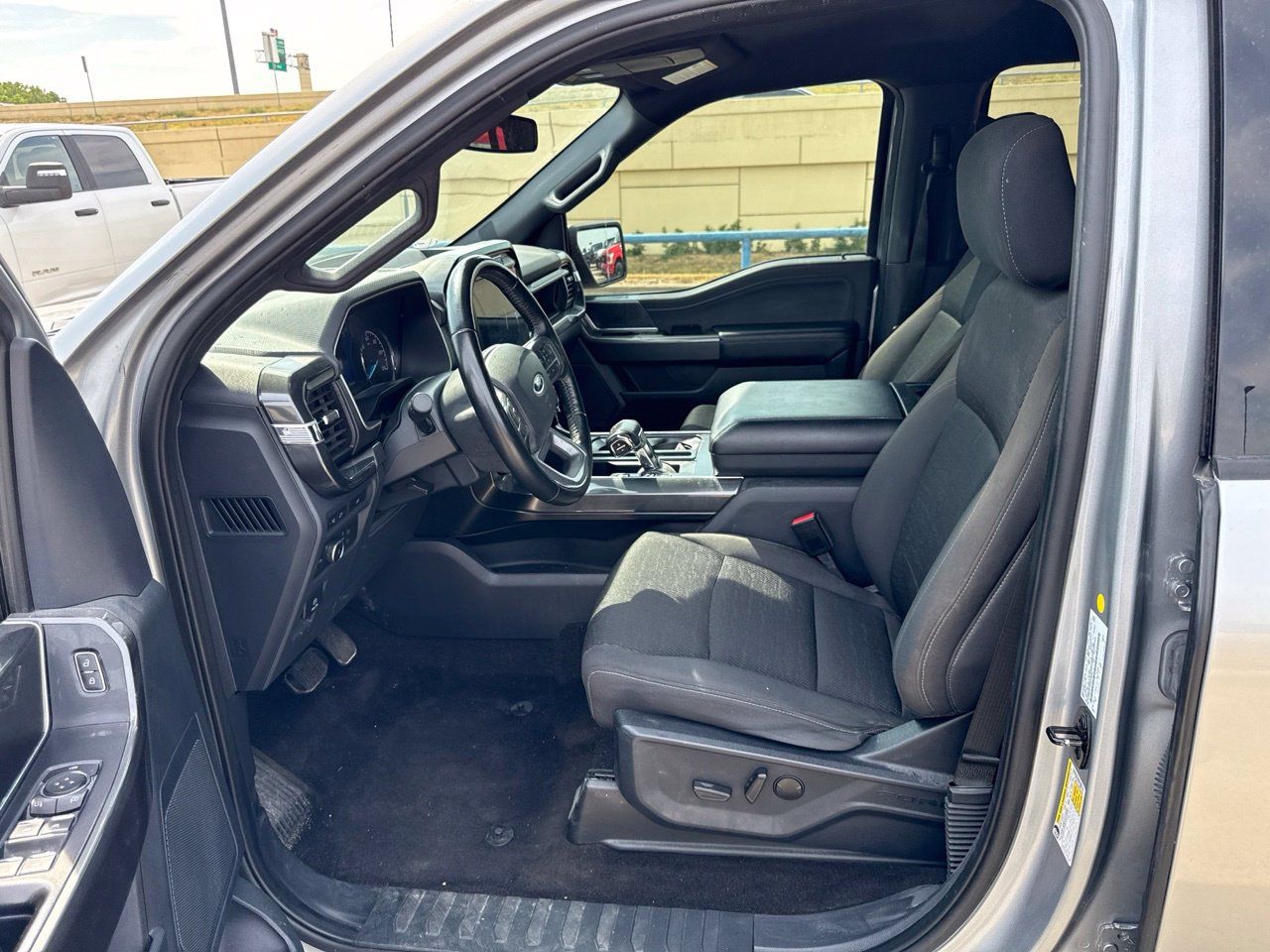 Used 2022 Ford F150 XLT w/ Equipment Group 302A High RWD image 19