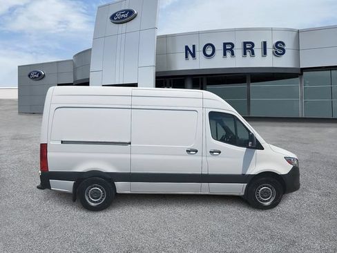 Used 2020 Mercedes-Benz Sprinter 2500 image 5