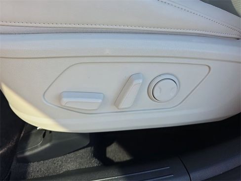 Certified 2024 Kia Sorento S w/ Panoramic Sunroof Package image 23