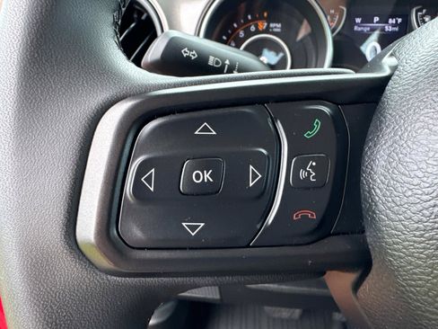 Used 2023 Jeep Gladiator Sport AWD/4WD image 30