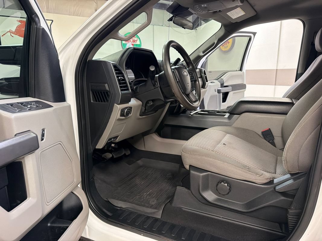 Used 2021 Ford F250 XLT w/ FX4 Off-Road Package AWD/4WD image 25