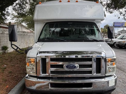 Used 2009 Ford E-450 and Econoline 450 RWD image 10