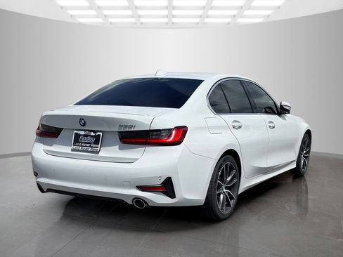 Used 2020 BMW 330i Sedan w/ Convenience Package RWD image 5