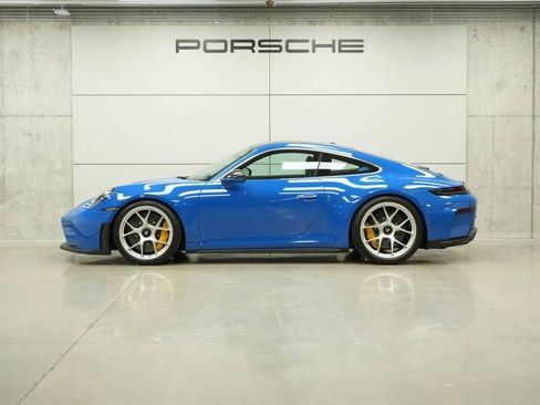 Certified 2026 Porsche 911 GT3 RWD image 2