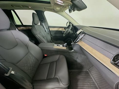 Used 2026 Volvo XC90 B6 Plus w/ Protection Package Premier AWD/4WD image 46