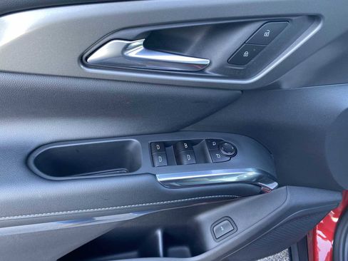 New 2026 Chevrolet Traverse LT w/ Sun and Wheel Package image 23