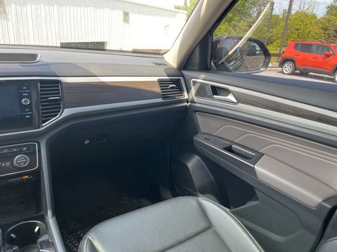 Used 2022 Volkswagen Atlas SE AWD/4WD image 12