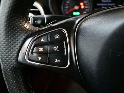 Used 2015 Mercedes-Benz C 300 Sedan image 42