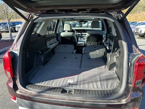 Certified 2022 Hyundai Palisade SEL w/ Premium Package image 25