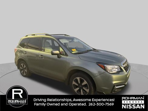Used 2018 Subaru Forester 2.5i Premium w/ Protection Package #1 AWD/4WD image 8