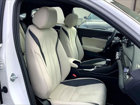 Used 2023 Acura Integra A-Spec image 9