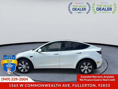 Used 2022 Tesla Model Y Long Range AWD/4WD image 4