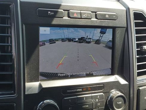 Used 2019 Ford F150 XLT w/ Equipment Group 302A Luxury AWD/4WD image 26