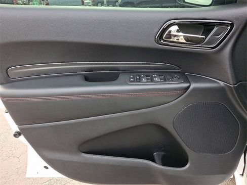 Used 2025 Dodge Durango GT w/ Blacktop Package image 13