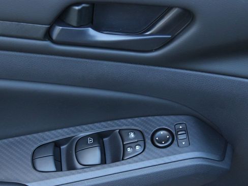 New 2025 Nissan Altima 2.5 S image 13