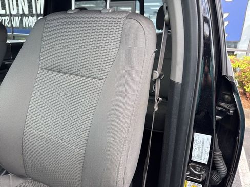 Used 2016 Ford F150 XLT w/ Equipment Group 302A Luxury image 6