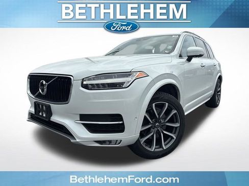 Used 2018 Volvo XC90 T5 Momentum w/ Convenience Package AWD/4WD image 1