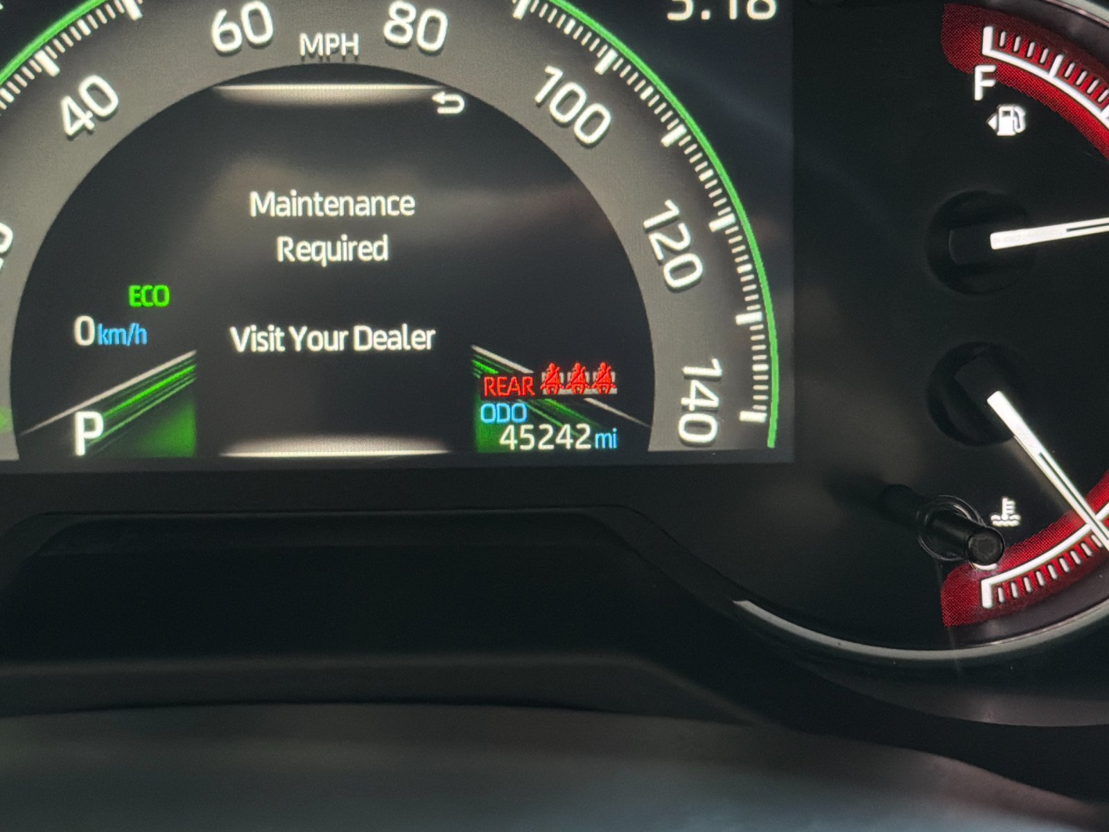 Used 2025 Toyota RAV4 LE AWD/4WD image 24