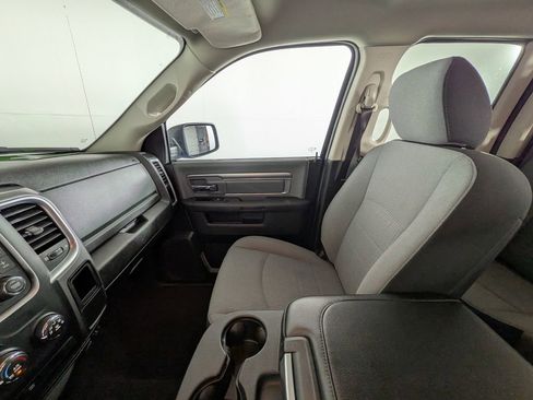 Certified 2024 RAM 1500 Classic SLT image 27