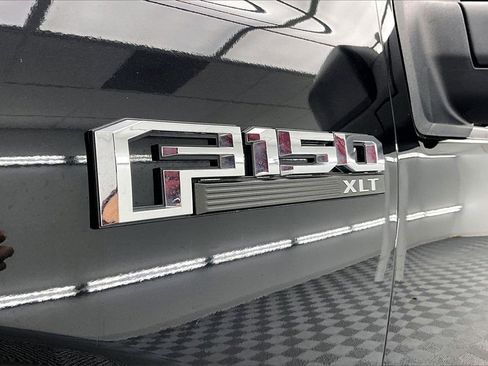 Used 2019 Ford F150 XLT w/ Equipment Group 302A Luxury image 8