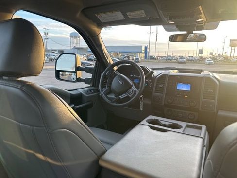 Used 2022 Ford F250 XL w/ STX Appearance Package image 14