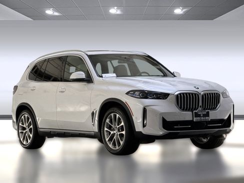 Used 2025 BMW X5 xDrive40i image 6