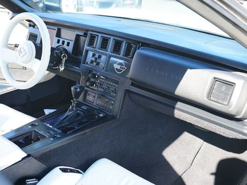 Used 1988 Chevrolet Corvette Base image 13