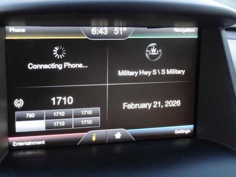 Used 2015 Ford Fiesta Titanium image 25