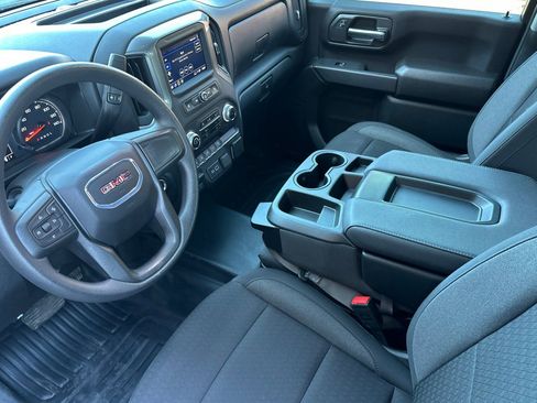 Used 2024 GMC Sierra 2500 Pro image 9