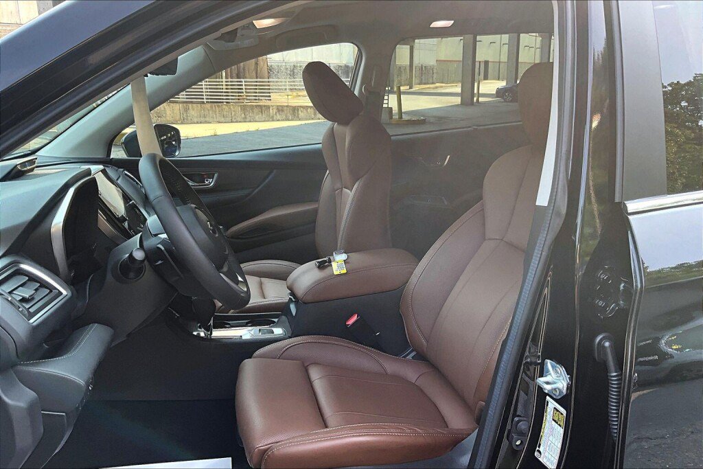 Certified 2026 Subaru Ascent Touring AWD/4WD image 15