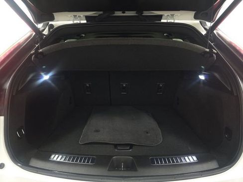 Used 2024 Cadillac XT4 Sport AWD/4WD image 15